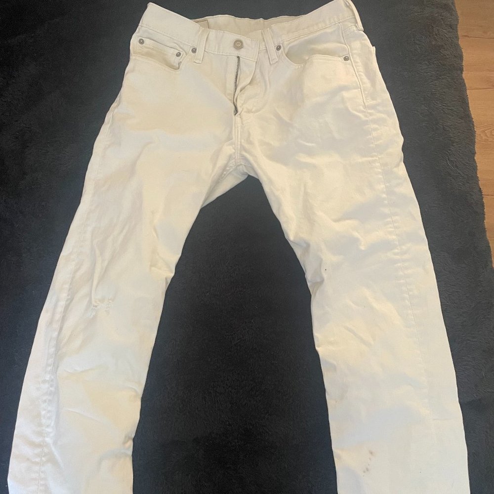 Mens Levi Jeans White (31 x 32)